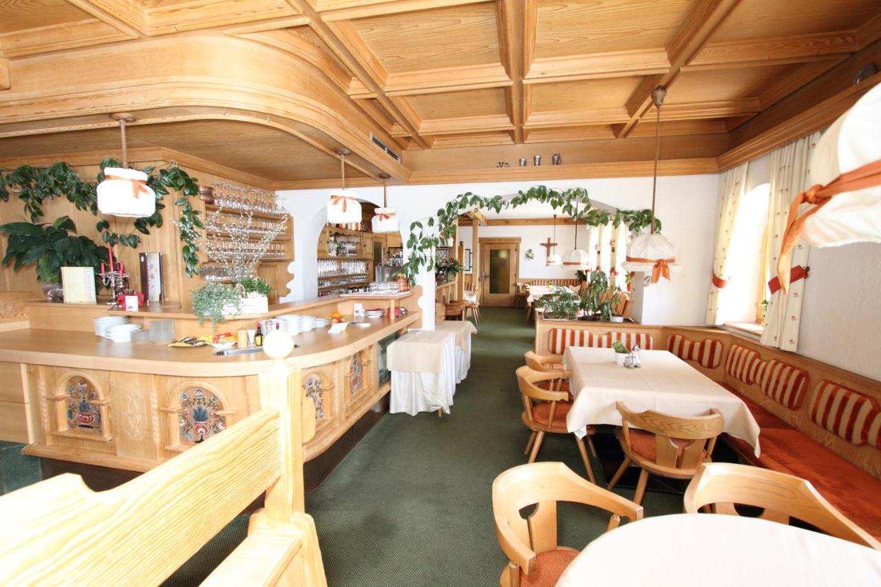Pension Mittagskogel Санкт-Леонгард-ім-Пітцталь Екстер'єр фото